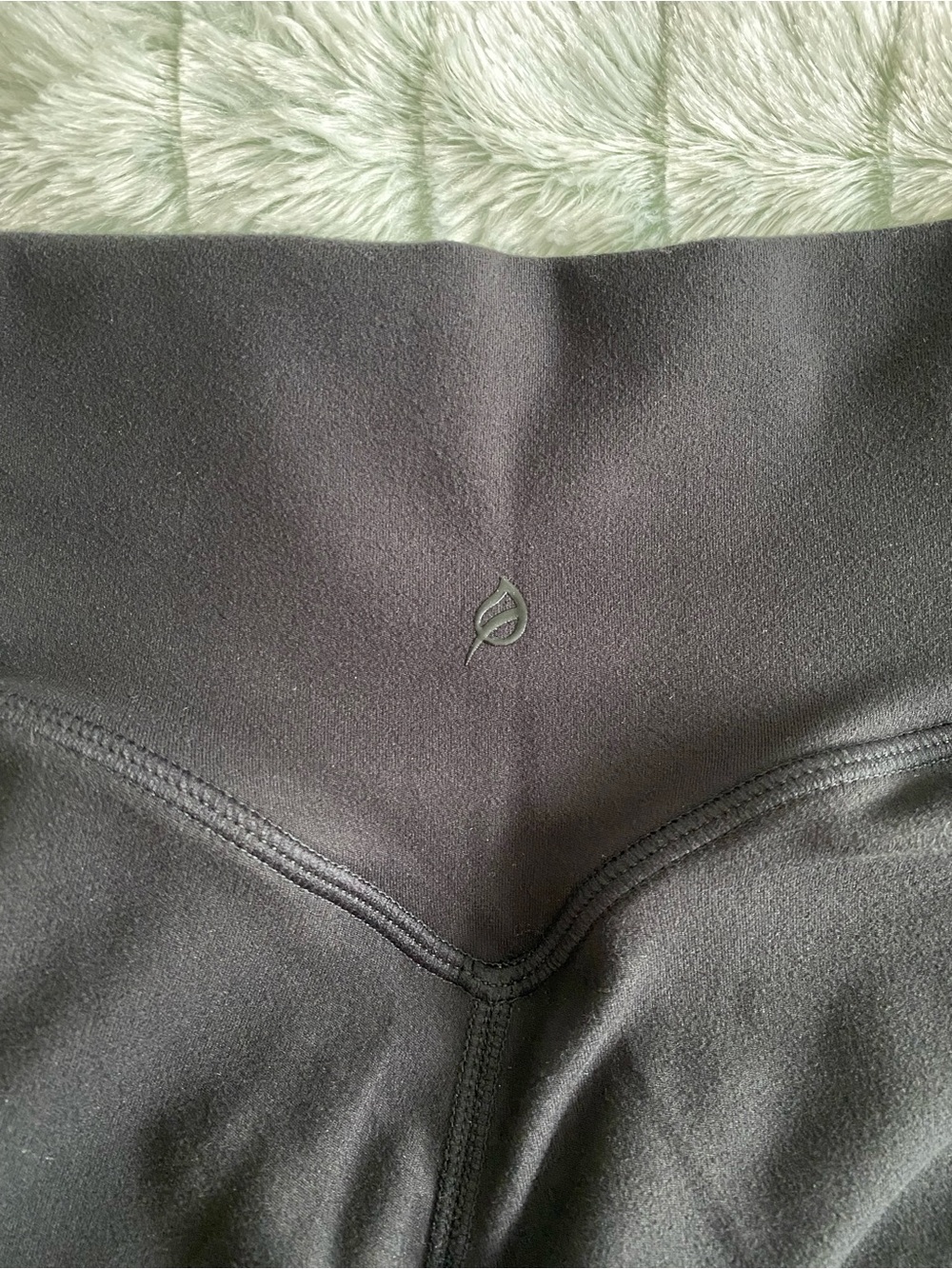 P’tula PURELUXE 26” Leggings — Black, Small - Picture 5 of 10